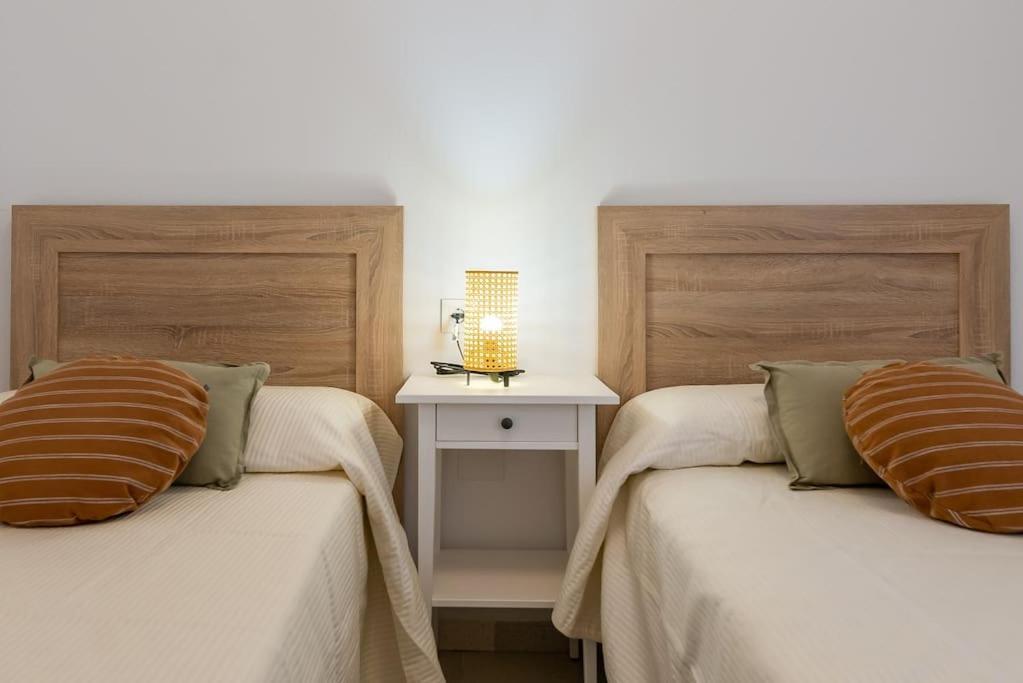 Lxr La Perla Renovated 2Hab. Apt 베날마데나코스타 외부 사진
