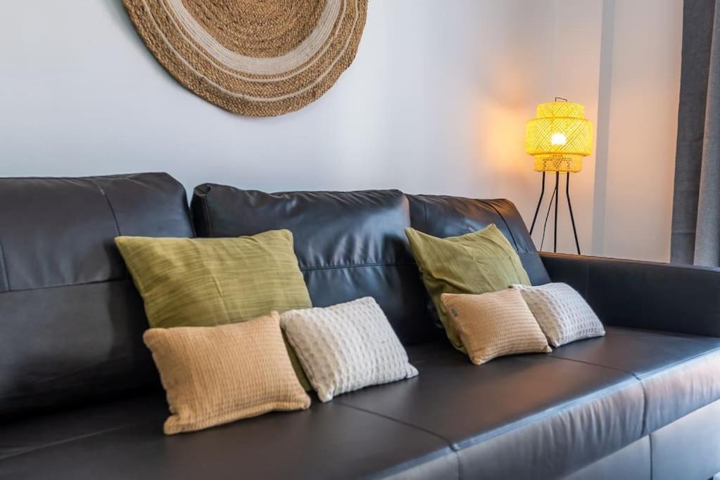 Lxr La Perla Renovated 2Hab. Apt 베날마데나코스타 외부 사진